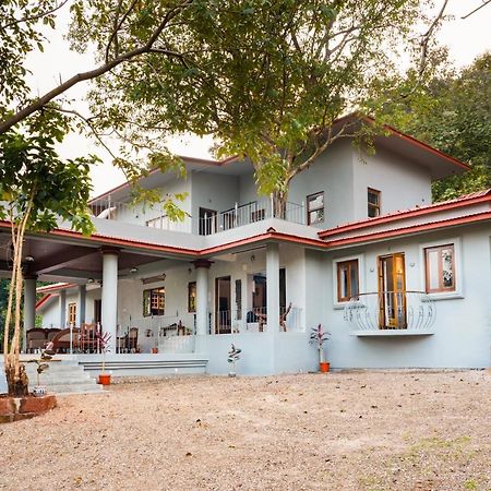Lermitage Farms Kashid Alibaug Villa Екстериор снимка